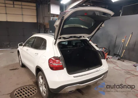 2018 Mercedes-Benz Gla 250 4Matic z USA, uszkodzony, nr VIN WDCTG4GB7JJ520063